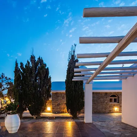 Kavuras Village & 4* Agios Prokopios (Naxos)