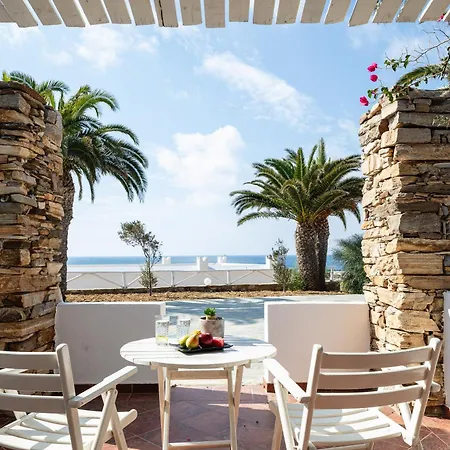 Kavuras Village & 4* Agios Prokopios (Naxos)