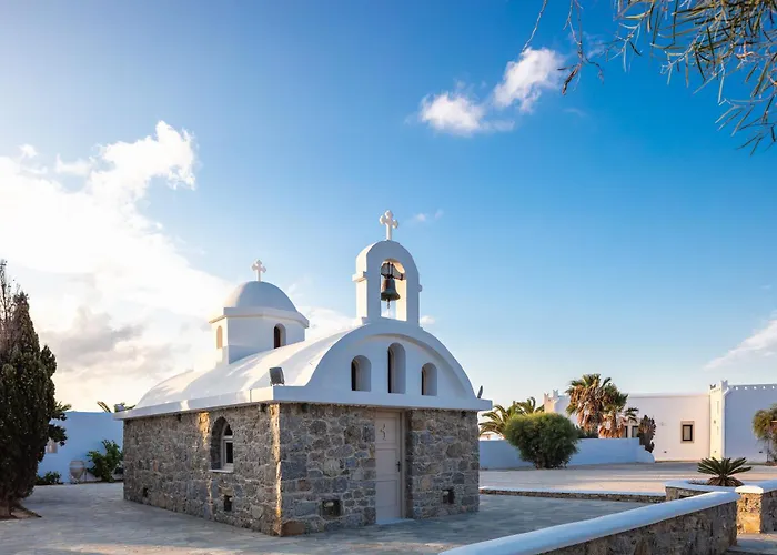 Kavuras Village & 4* Agios Prokopios (Naxos)