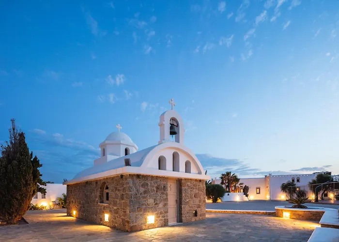 Hotel Kavuras Village &