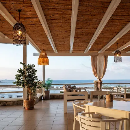 Kavuras Village & Otel Agios Prokopios (Naxos)